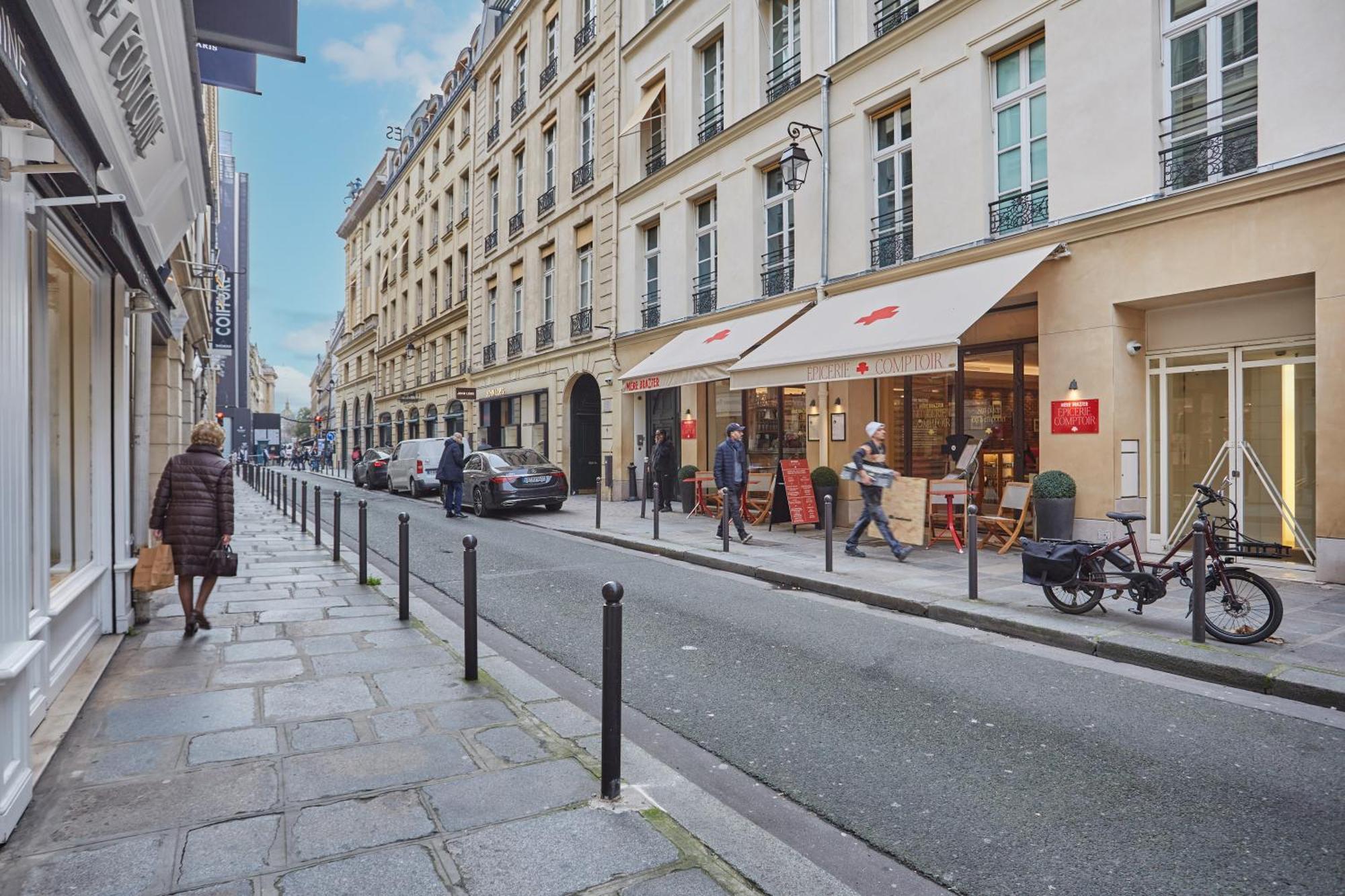 Apartment St Honore By Studio Prestige París Exterior foto